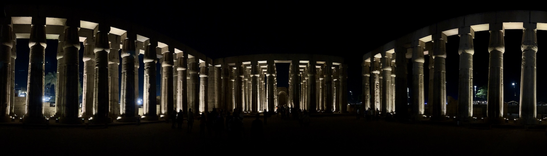 LUXOR